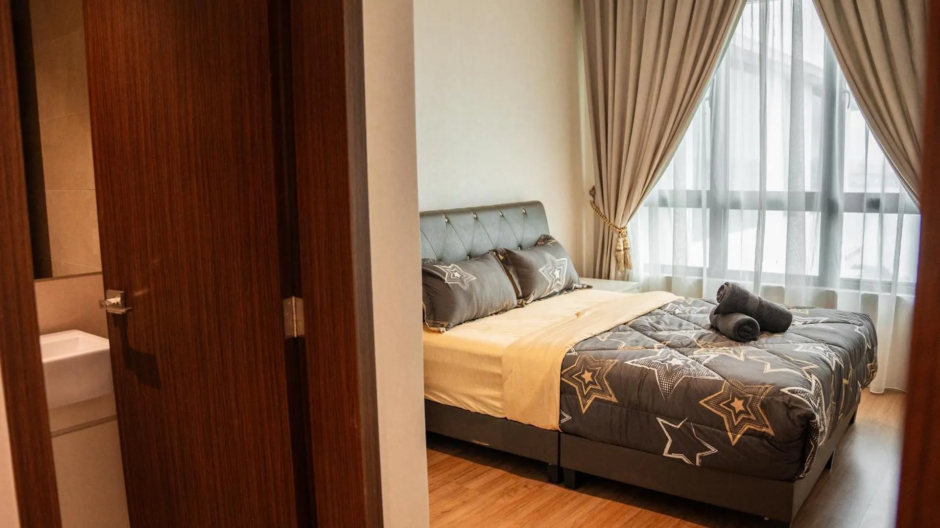 Homely Marina View 3Br Permas W Bathtub & Seaview Balcony Permas By Our Stay Johor Bahru Lejlighed